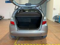 Usata Honda Jazz Executive 99 CV (72 kW) 2010 Grigio Utilitaria