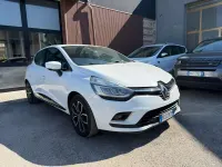 Usata Renault Clio Intens 75 CV (55 kW) 2017 Bianco Station wagon