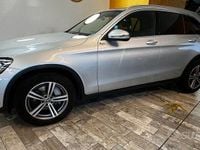 Usata Mercedes GLC220 194 CV (142 kW) 2019 Grigio SUV