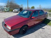Usata Alfa Romeo 155 128 CV (94 kW) 1995 Rosso Berlina