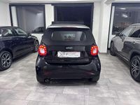 Usata Smart ForTwo Cabrio Prime 90 CV (66 kW) 2017 Nero Cabrio