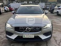 Usata Volvo V60 CC Business Edition 190 CV (139 kW) 2020 Grigio Station wagon