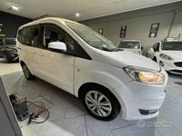 Usata Ford Tourneo Courier 74 CV (54 kW) 2017 Bianco Monovolume
