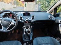 Usata Ford Fiesta 97 CV (71 kW) 2012 Blu Utilitaria