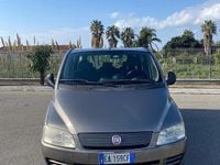 Usata Fiat Multipla 120 CV (88 kW) 2010 Grigio Monovolume