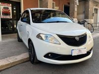 usata Lancia Ypsilon 1.3 MJT 16V 95 CV 5 porte S&S Gold