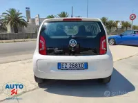 Usata VW up! 68 CV (50 kW) 2015 Bianco Utilitaria