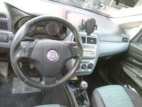 Usata Fiat Grande Punto Dynamic 75 CV (55 kW) 2009 Grigio Utilitaria