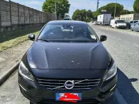 Usata Volvo S60 120 CV (88 kW) 2017 Nero Berlina