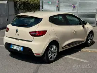 Usata Renault Clio 75 CV (55 kW) 2018 Beige Coupé