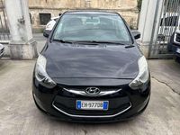 Usata Hyundai ix20 Comfort 77 CV (56 kW) 2011 Nero Utilitaria