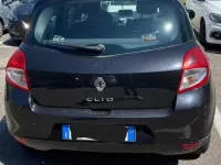 Usata Renault Clio II 75 CV (55 kW) 2010 Nero Berlina