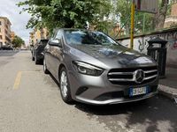 Usata Mercedes B180 116 CV (85 kW) 2019 Grigio Monovolume