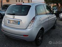 Usata Lancia Ypsilon 75 CV (55 kW) 2008 Grigio Utilitaria