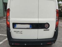 Begagnad Fiat Doblò S 105 HK (77 kW) 2019 Minibuss