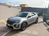 Occasion Peugeot 2008 Allure 102 ch (75 kW) 2025 Gris SUV