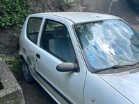 Usata Fiat 600 54 CV (39 kW) 2004 Bianco Utilitaria