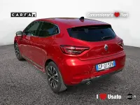 Usata Renault Clio V Techno 101 CV (74 kW) 2023 Rosso Utilitaria
