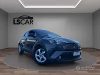 Usata Toyota C-HR Lounge 98 CV (72 kW) 2018 Grigio SUV