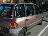 Usata Fiat Multipla 103 CV (75 kW) 2001 Grigio Monovolume