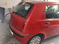 Usata Fiat Punto 80 CV (58 kW) 2001 Utilitaria