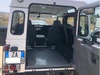 Usata Land Rover Defender 122 CV (89 kW) 2003 Grigio SUV