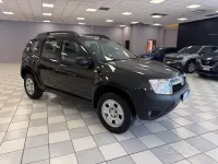 Usata Dacia Duster Lauréate 90 CV (66 kW) 2013 Nero SUV