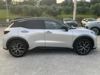 Usata Lexus LBX 91 CV (66 kW) 2024 Argento SUV