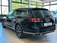 Usata VW Passat Elegance 150 CV (110 kW) 2022 Nero Station wagon