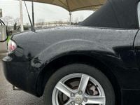 Usata Mazda MX5 High 126 CV (92 kW) 2006 Nero Cabrio