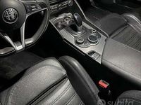 Usata Alfa Romeo Giulia Veloce 211 CV (155 kW) 2017 Berlina