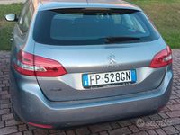 Usata Peugeot 308 SW 110 CV (80 kW) 2018 Grigio Station wagon