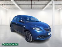 Usata Lancia Ypsilon Gold 69 CV (50 kW) 2024 Blu Utilitaria