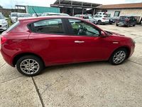 Usata Alfa Romeo Giulietta 120 CV (88 kW) 2019 Rosso Utilitaria