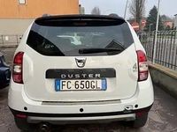 Usata Dacia Duster Lauréate 125 CV (91 kW) 2016 Bianco SUV