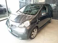 Usata Toyota Aygo 68 CV (50 kW) 2010 Nero Utilitaria