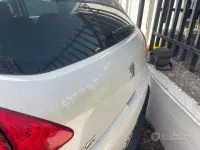 Usata Peugeot 3008 Premium 150 CV (110 kW) 2011 Bianco Station wagon