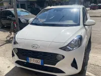 Usata Hyundai i10 67 CV (49 kW) 2021 Bianco Utilitaria
