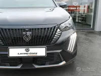 Usata Peugeot 2008 Allure 136 CV (100 kW) 2025 Nero SUV