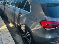Occasion Mercedes A180 136 ch (100 kW) 2021 Gris Berline