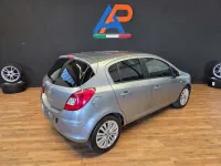 Usata Opel Corsa Club 86 CV (63 kW) 2011 Grigio Utilitaria