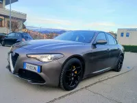 Usata Alfa Romeo Giulia Executive 160 CV (117 kW) 2019 Bronzo Berlina