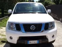 Usata Nissan Navara 190 CV (139 kW) 2015 Bianco Pick-up