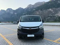 Usata Opel Vivaro 90 CV (66 kW) 2015 Bianco Monovolume