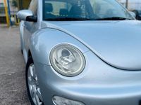 Usata VW New Beetle 105 CV (77 kW) 2005 Grigio Utilitaria