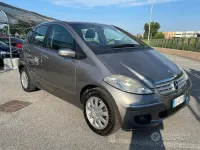 Usata Mercedes A170 Elegance 116 CV (85 kW) 2007 Grigio Berlina
