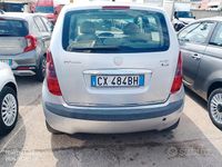 Usata Lancia Musa 69 CV (50 kW) 2005 Grigio Monovolume