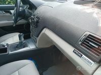 Usata Mercedes C180 Edition 170 CV (125 kW) 2008 Grigio Berlina