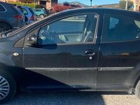 Usata Peugeot 107 54 CV (39 kW) 2007 Nero Utilitaria