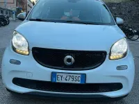 Usata Smart ForFour 71 CV (52 kW) 2015 Bianco Utilitaria